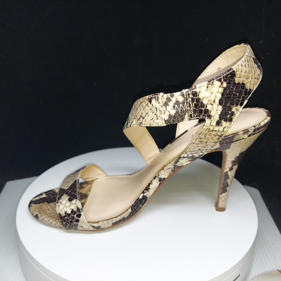 Nine West Tan Black Snake Skin Sandals Stiletto Heels Wide Strap Shoes Size 8M - Picture 2 of 6